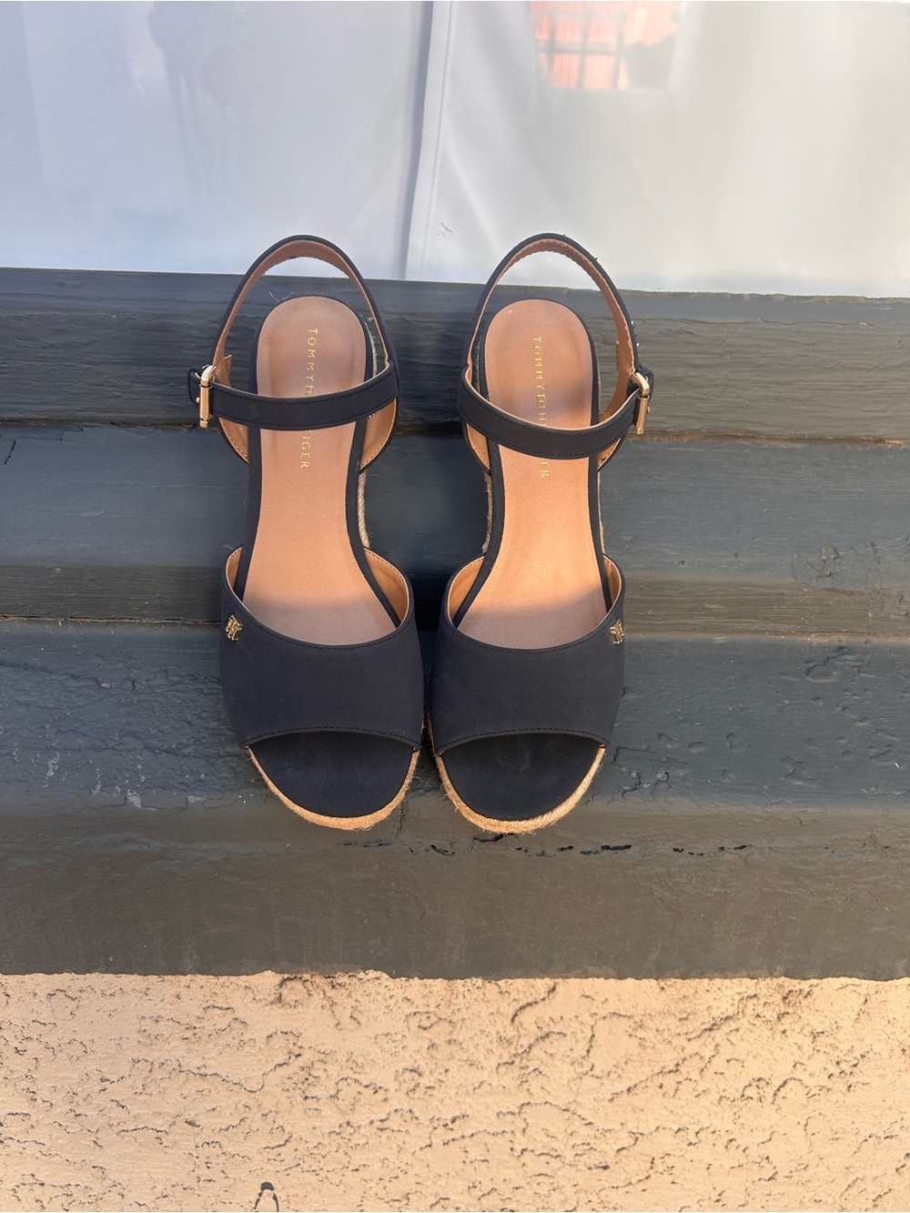 New! Never worn Tommy Hilfiger navy Wedge Sandals with Ankle Strap size 8.5 - Picture 5 of 7